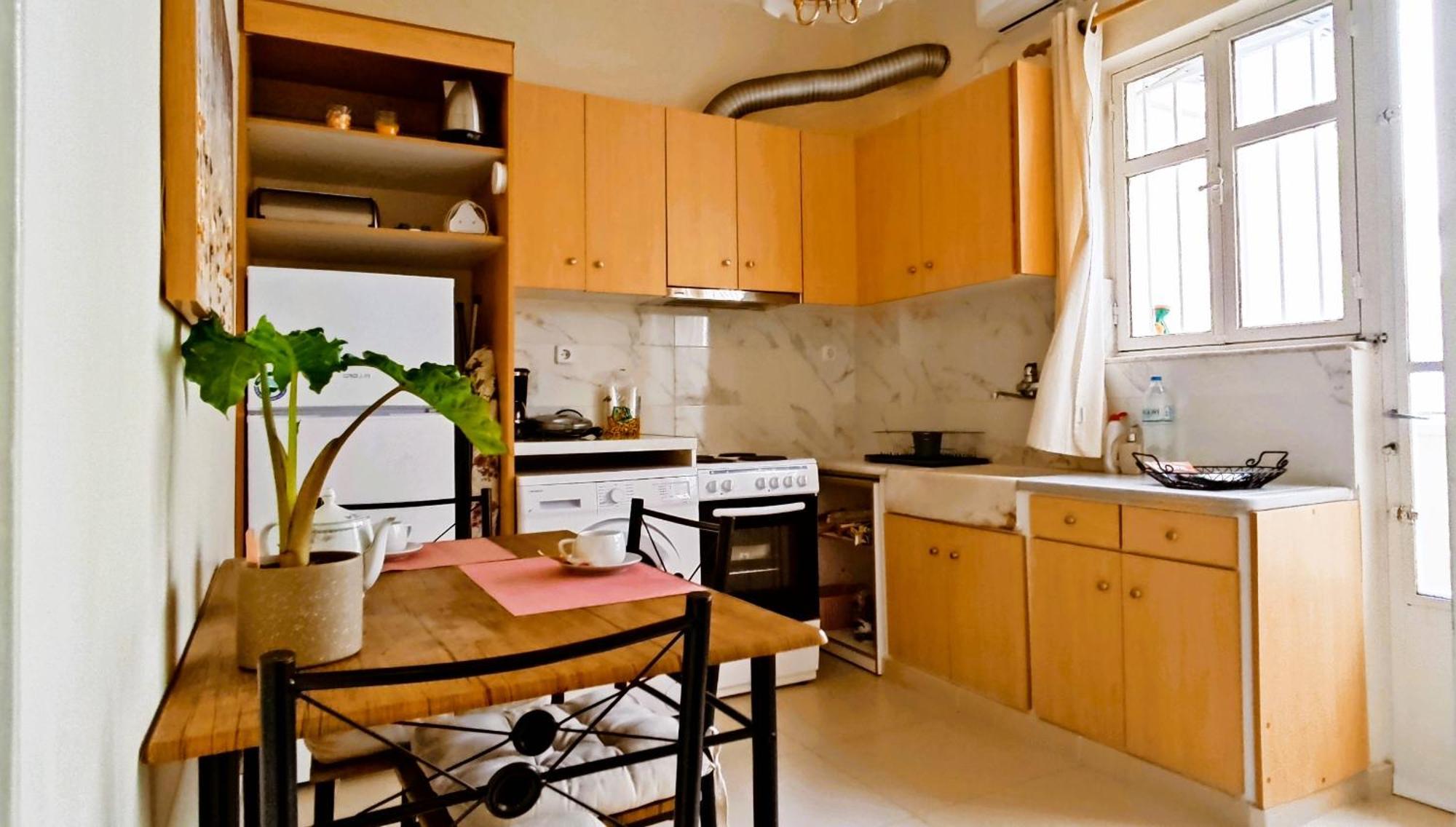 Next To Metro! Bright Apartment With Fully Equipped Kitchen Athens Luaran gambar