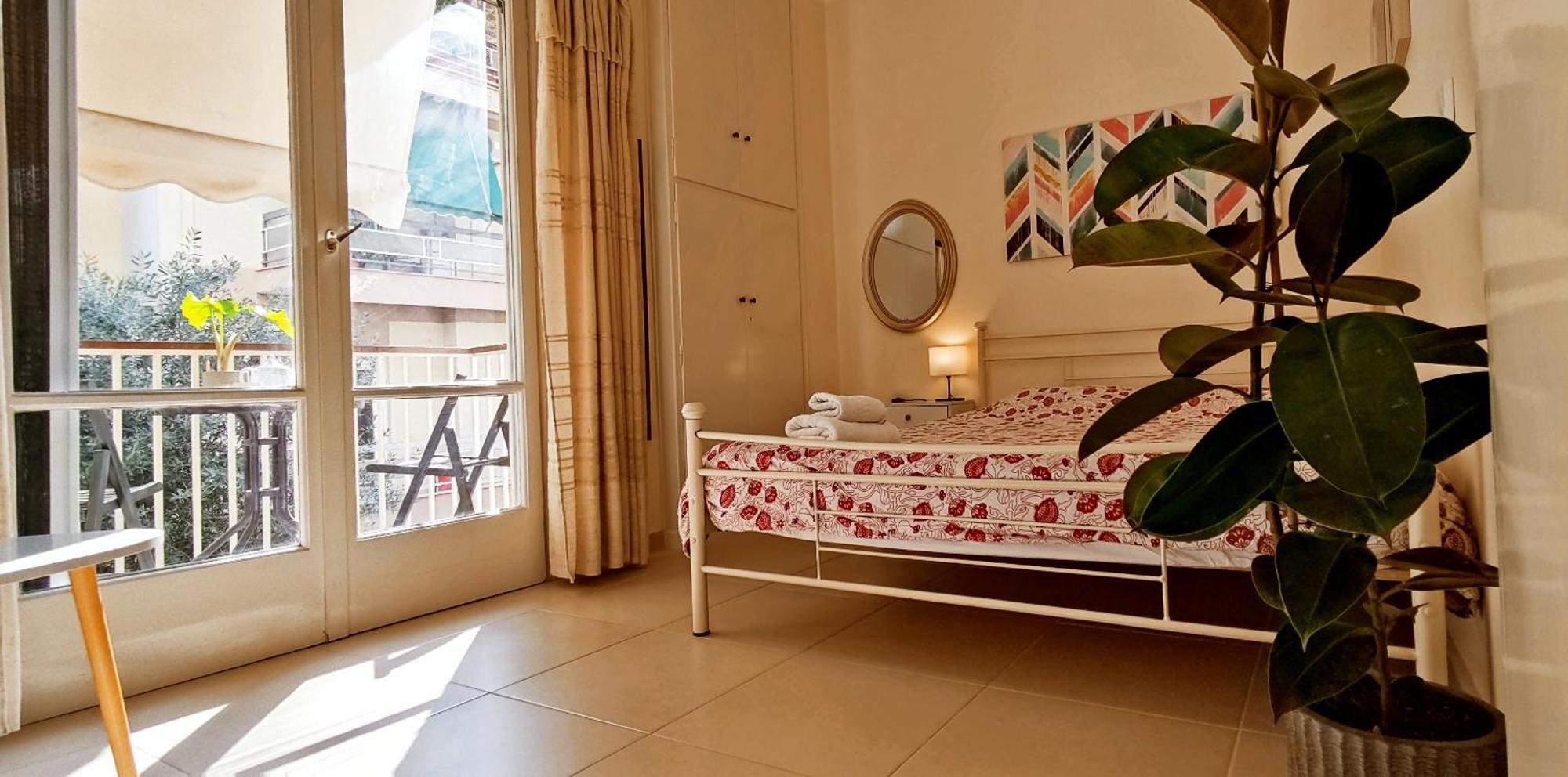 Next To Metro! Bright Apartment With Fully Equipped Kitchen Athens Luaran gambar